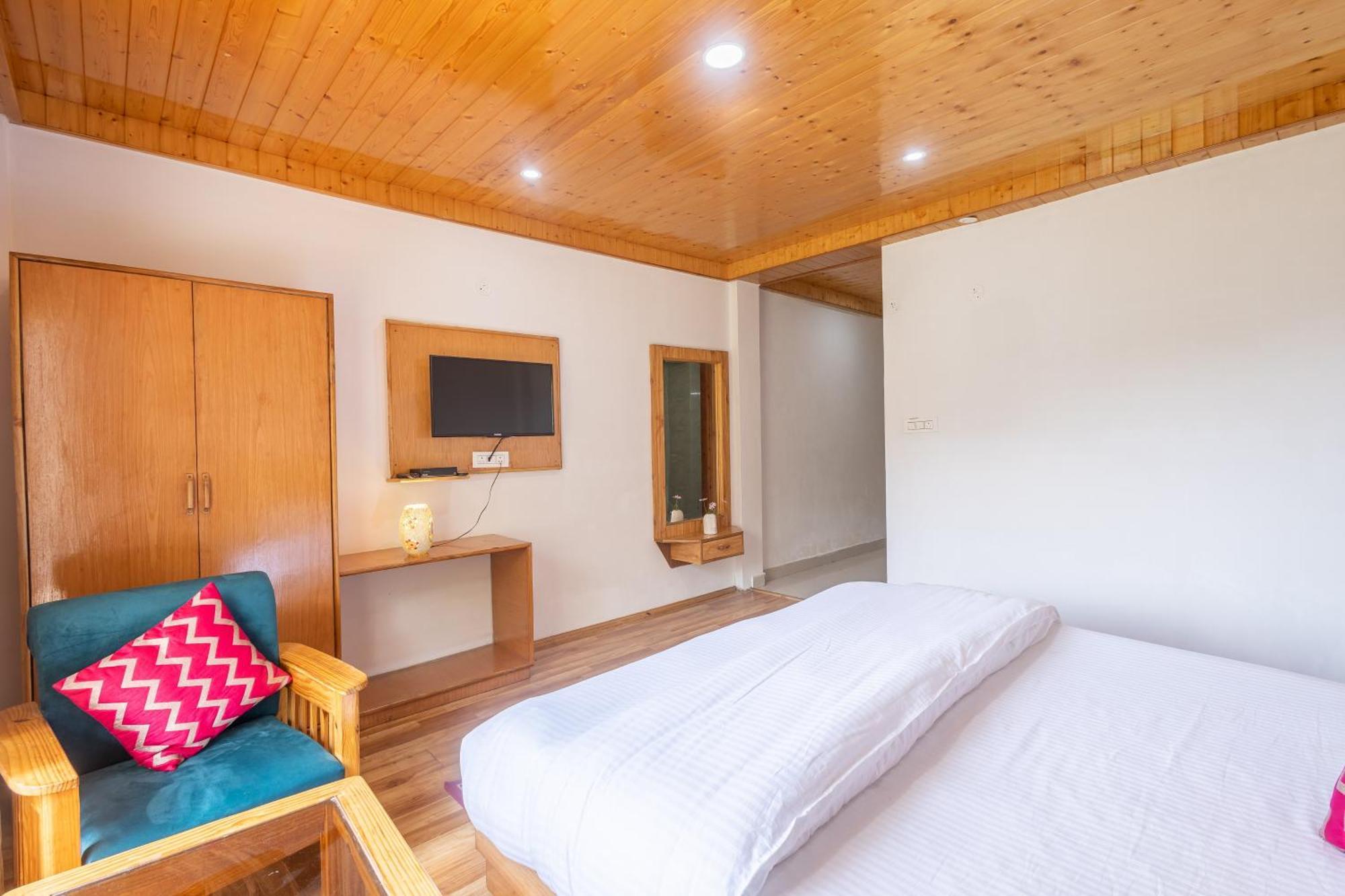 Aroha Residency- A Countryside Resort Manāli Екстериор снимка