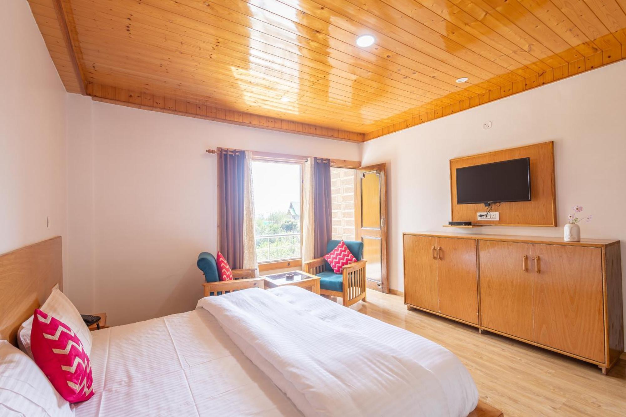 Aroha Residency- A Countryside Resort Manāli Екстериор снимка
