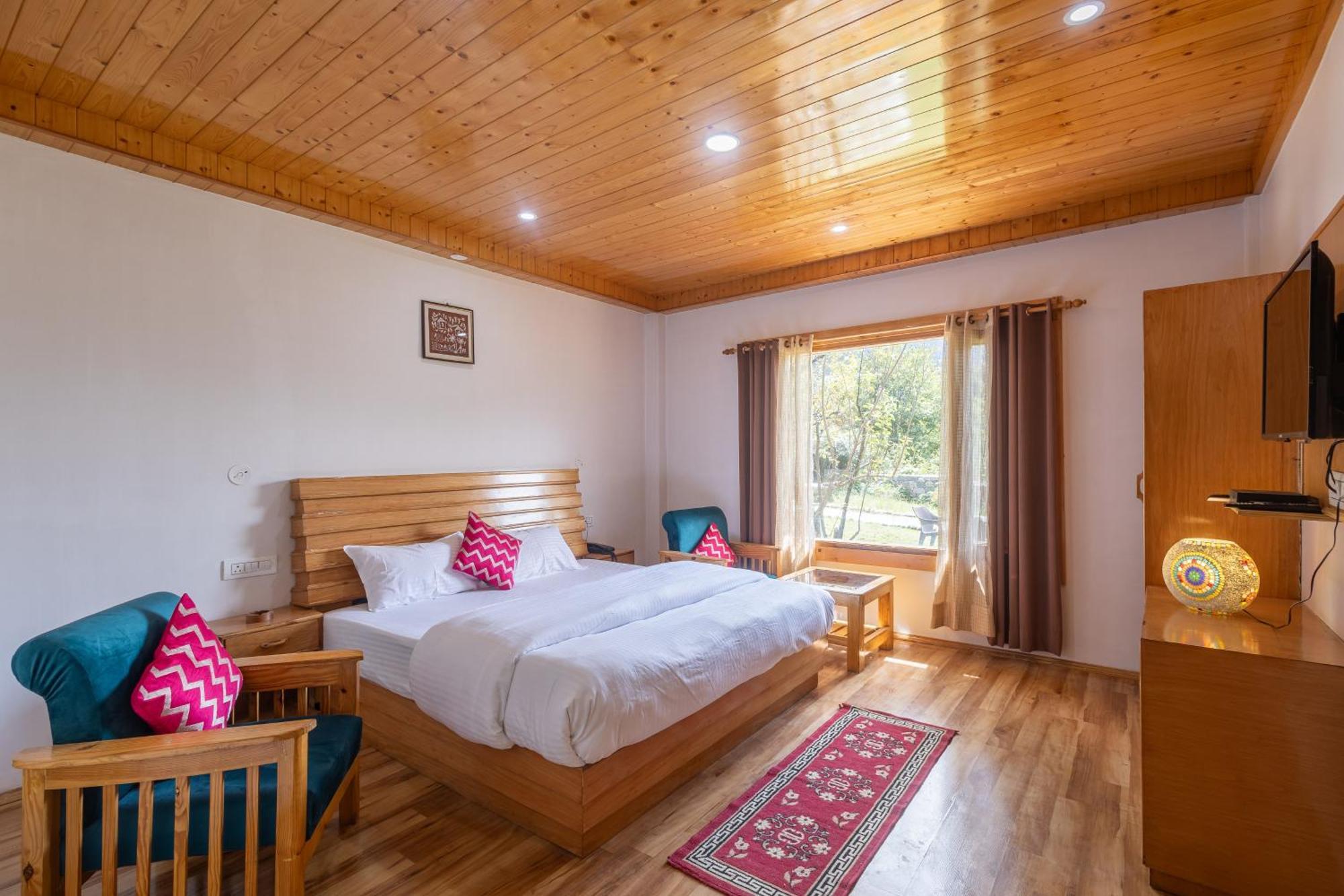 Aroha Residency- A Countryside Resort Manāli Екстериор снимка