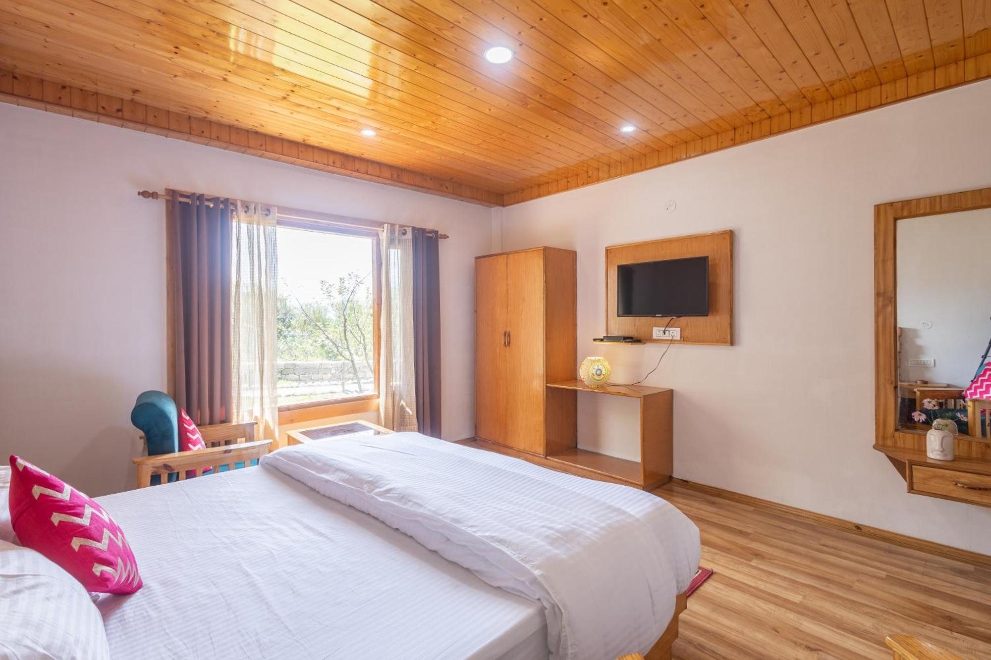 Aroha Residency- A Countryside Resort Manāli Екстериор снимка