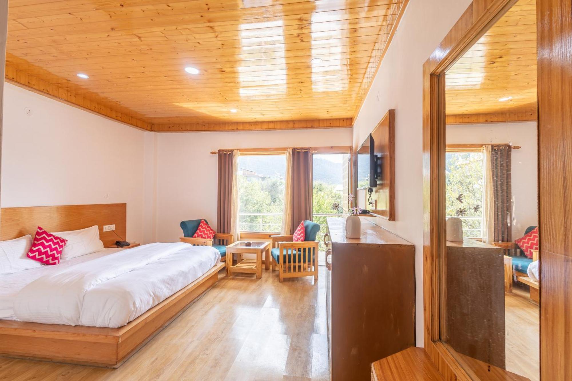 Aroha Residency- A Countryside Resort Manāli Екстериор снимка